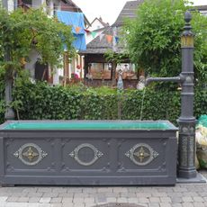 Gusseiserner Brunnen