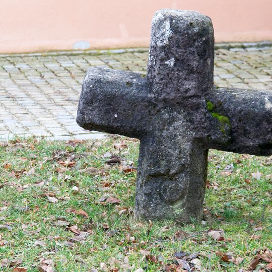 Steinkreuz 2 St.-Anna- Kirche in Velburg