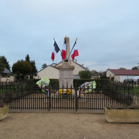 War memorial of Parcey