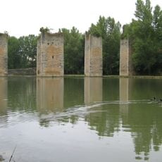 Château de Lussac-les-Châteaux