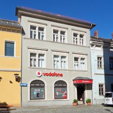 Wohn- und Geschäftshaus in geschlossener Bebauung Kirchstraße 4