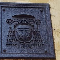 Pamětní deska na zámečku Roželov II