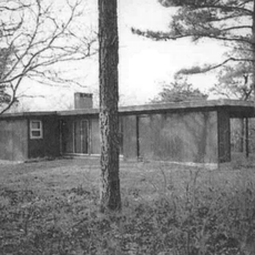 Vera and Laszlo Tisza House