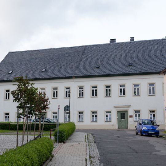 Diakonat in geschlossener Bebauung und Hinterhaus Pfarrgasse 5