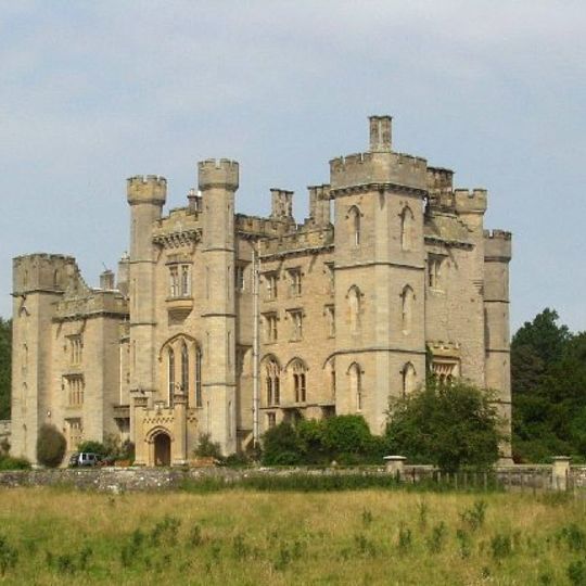 Duns Castle