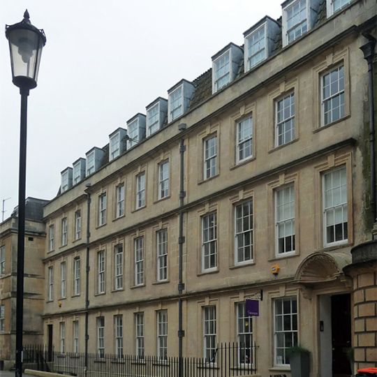 15, 16 And 17, Trim Street