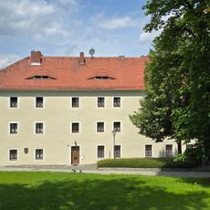 Residential building in open development, Schloßstraße 14