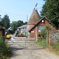 Oasts 20 Metres East Of Luddenham Court