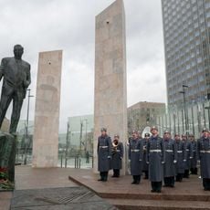 Памятник Евгению Примакову