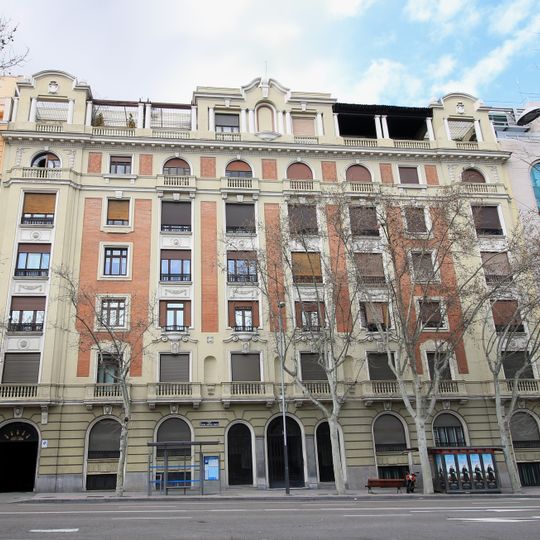 Viviendas en el Paseo del General Martínez Campos 51-53