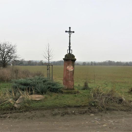 Kříž na rozcestí v Přívlakách