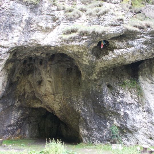 Poarta lui Ionele cave