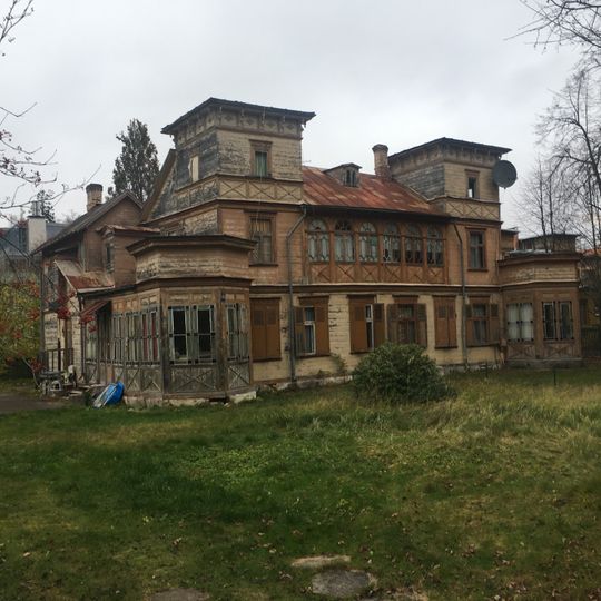 Dzīvojamā ēka - pansija