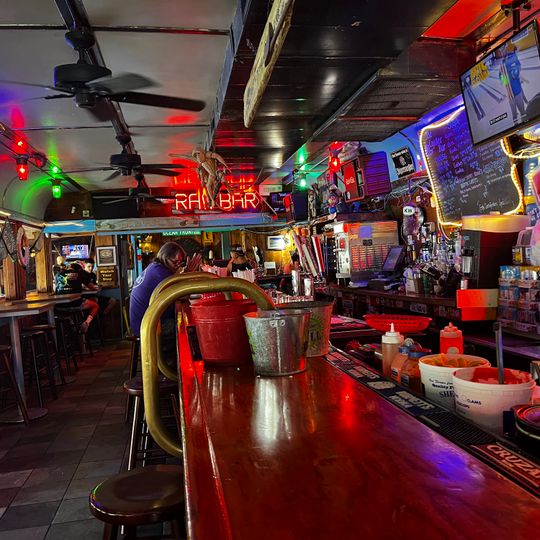 CP Shuckers Cafe & Raw Bar