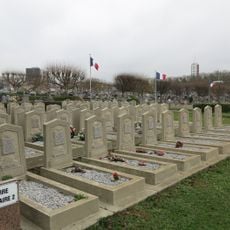 Cimetière ancien de Montreuil
