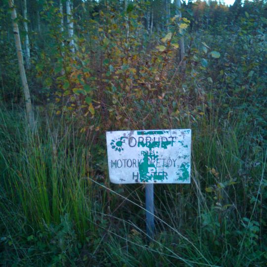 FORBUDT MOTORKJØRETØY og HESTER