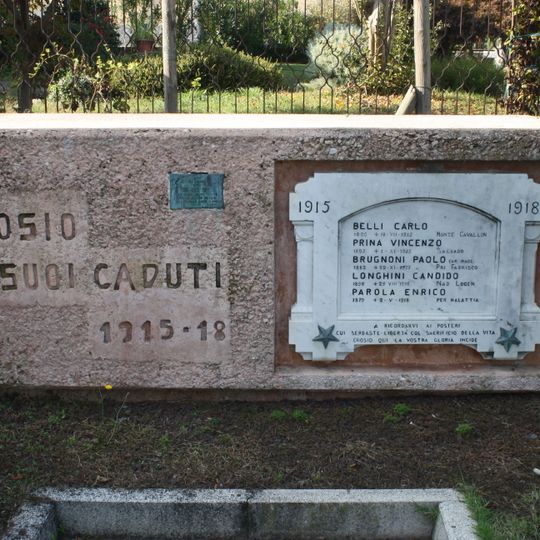 Monumento ai caduti di Crosio della Valle