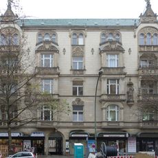 Residential building  Potsdamer Straße 105