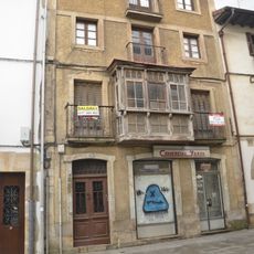 Kale Zaharra 44 etxea