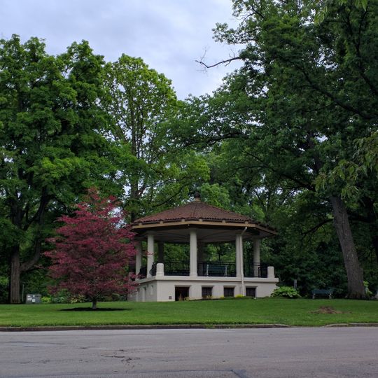 Burnett Woods