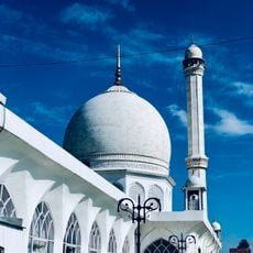 Hazratbal Shrine