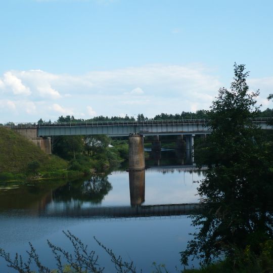 Железнодорожный мост через Черёху