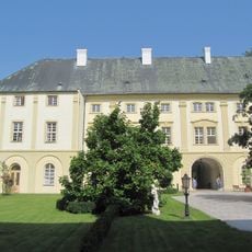 Rokytnice Castle