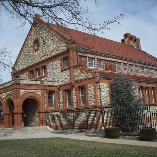 Spooner Hall