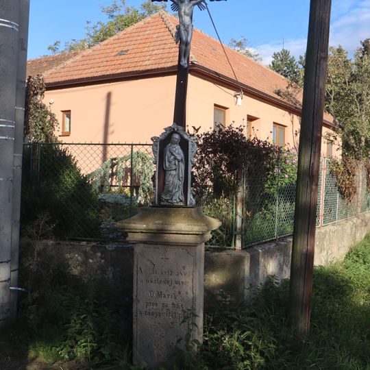 Kříž u JZD v Dalešicích