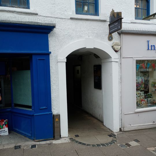 Number 25 And Entrance To Yard 23