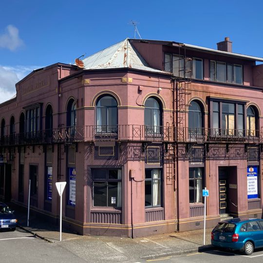 Royal Hotel