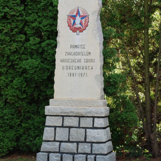 Pomník zakladatelů hasičského sboru