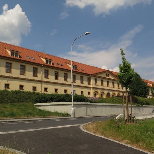 Tereziánská kasárna