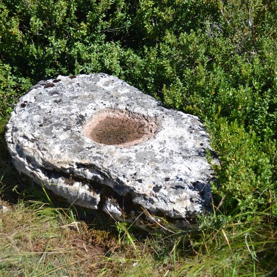 Menhir de Loublacas