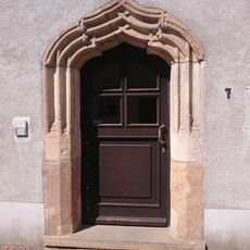 Portal Holzweißigstraße 7
