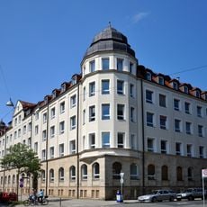 Ehemaliges Exporthaus Borgfeldt, später Verwaltung des Versandhauses Quelle, seit 2010 Außenstelle des Landesamts für Statistik