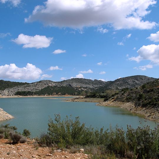 Embalse de Gallipuén