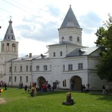 Gate tower of Yaroslav's Court