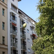 Junggesellenhaus, Mietshaus Fredericiastraße 2-3