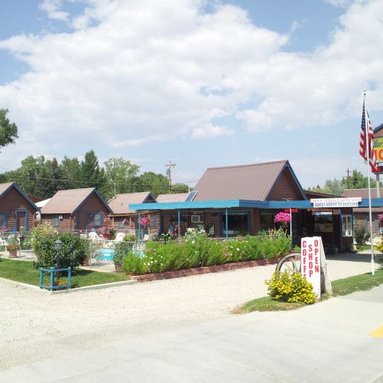 Blue Gables Motel