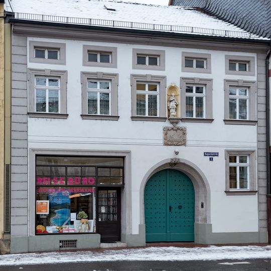 Ehemalige Fischerzunft, Hauptgebäude