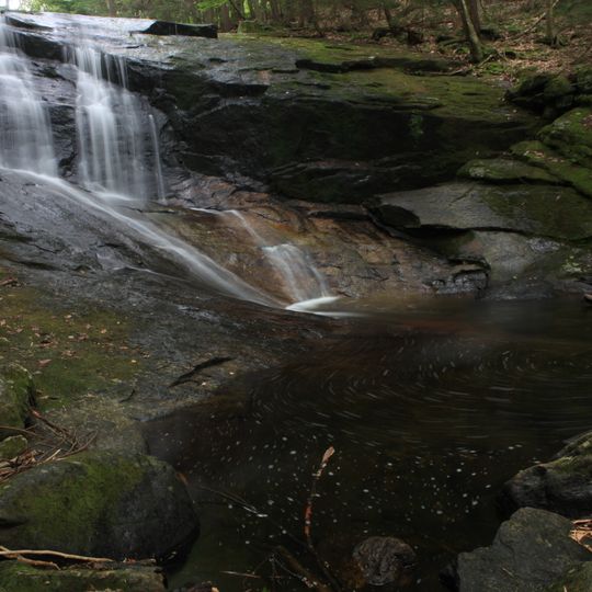 Chapel Brook Falls