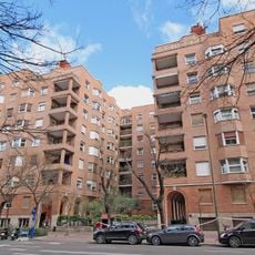 Miguel Ángel 2-4-6 building, Madrid