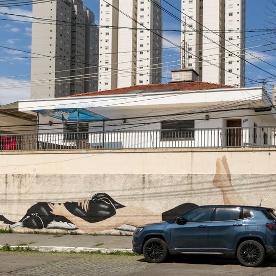 Imóvel à Rua Conceição Veloso, nº 120