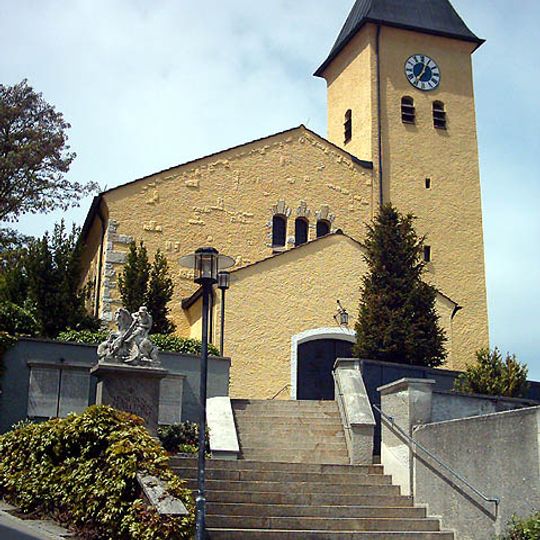 Katholische Pfarrkirche Mariä Himmelfahrt