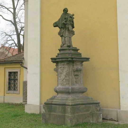 Socha svatého Jana Nepomuckého u kaple svaté Barbory v Duchcově