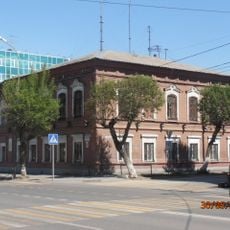 House of Maximovs-Wardroper