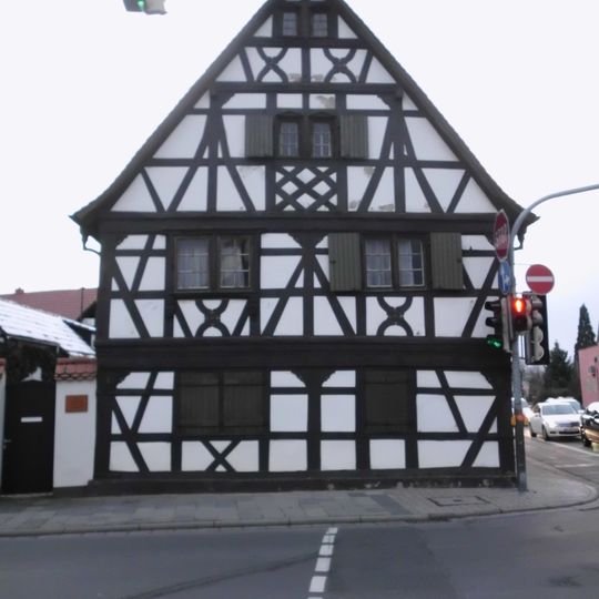 Oberndorfer Straße 1