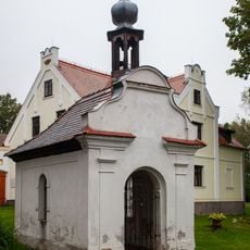 Návesní kaple
