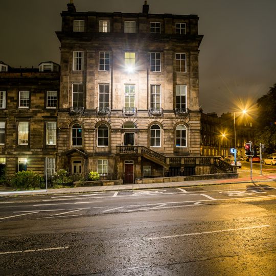 Edinburgh, 1, 1a Randolph Cliff